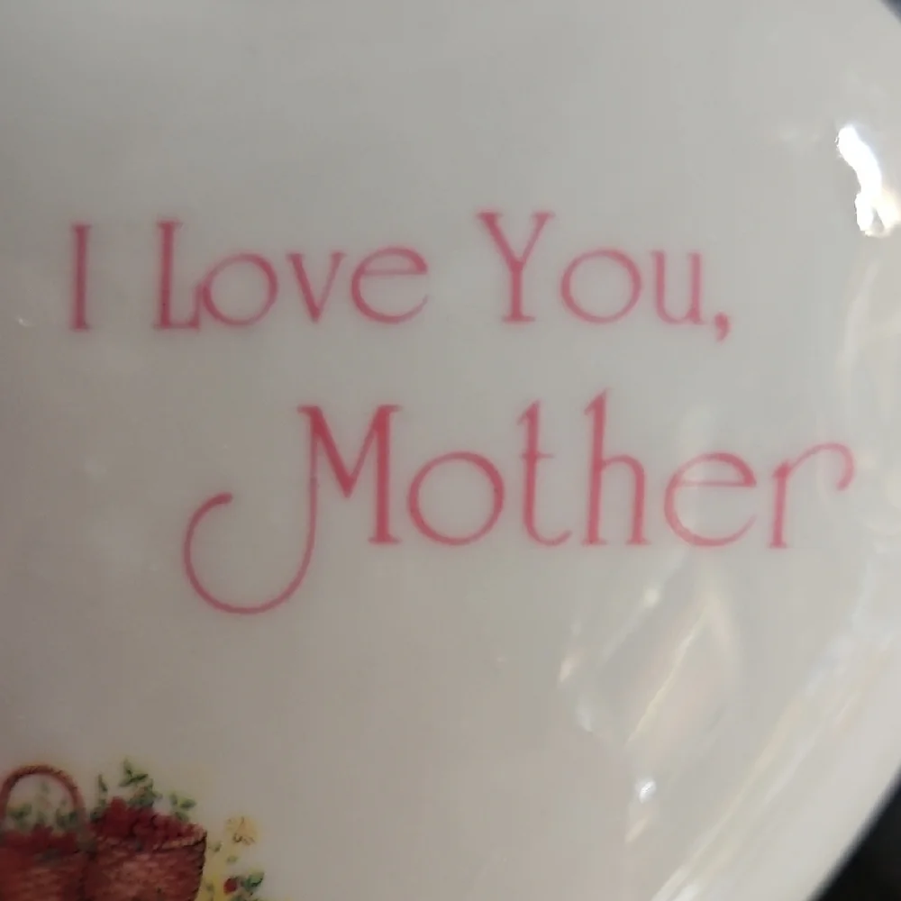 Holly Hobbie Heart-Shaped Ceramic 